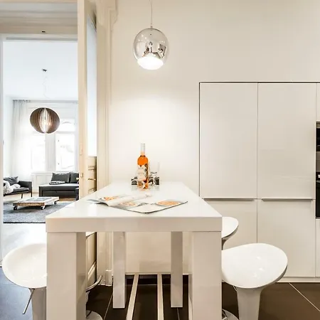 Bpr Luxe De Noir Et Blanc Budapešť