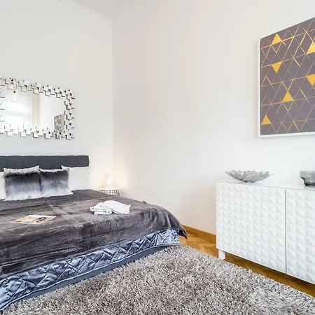 Bpr Luxe De Noir Et Blanc Budapešť