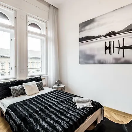 Lejlighed Bpr Luxe De Noir Et Blanc